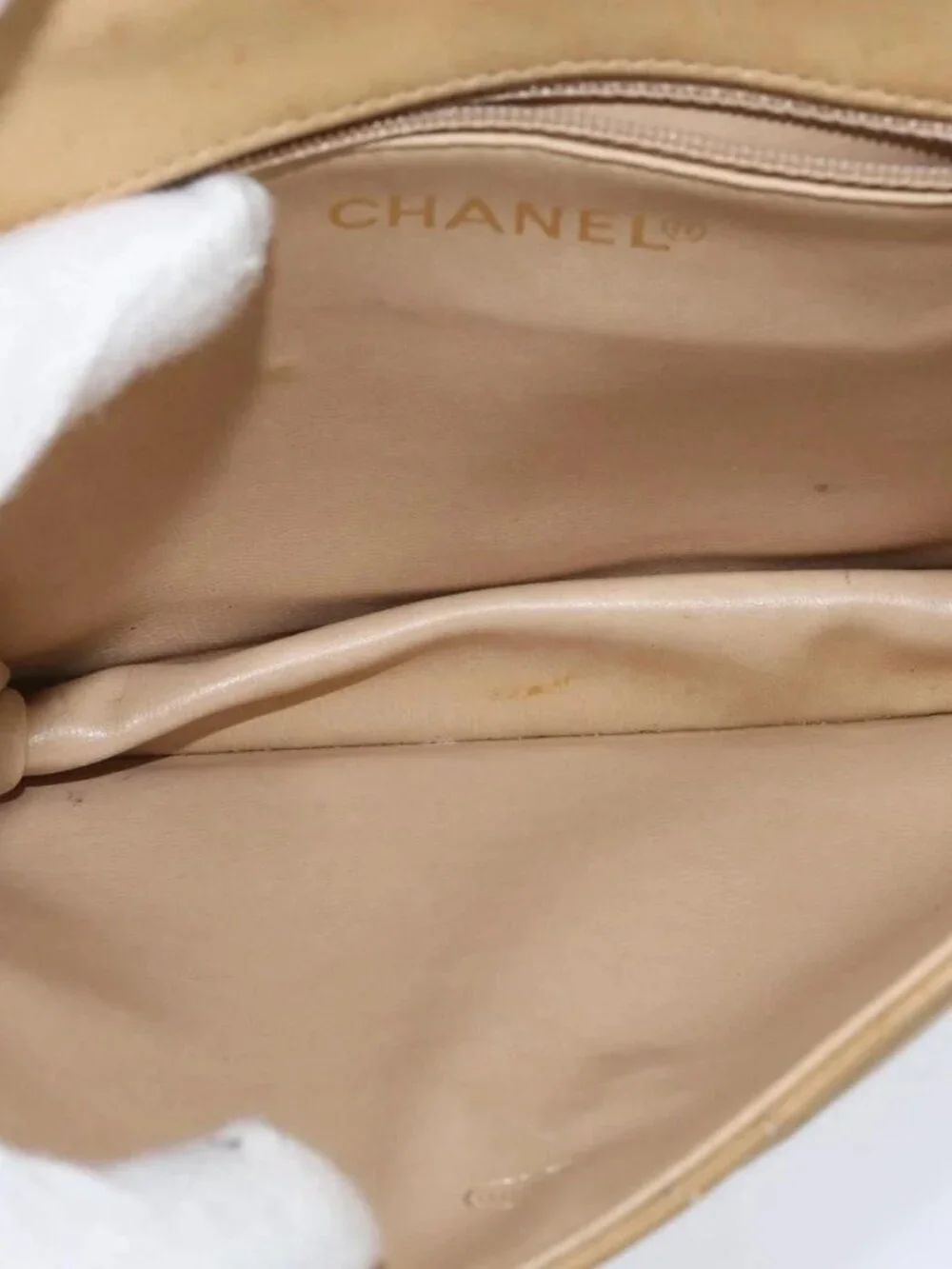 CHANEL Matelasse Chain Shoulder Bag Lamb Skin Beige Gold CC Auth 149120